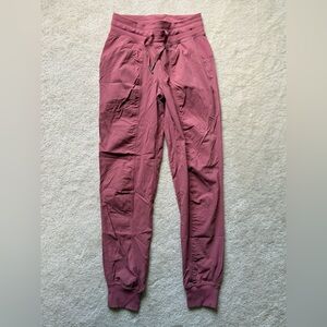 Lululemon Dance Studio Mid-Rise Jogger - Brier Rose - Size 2